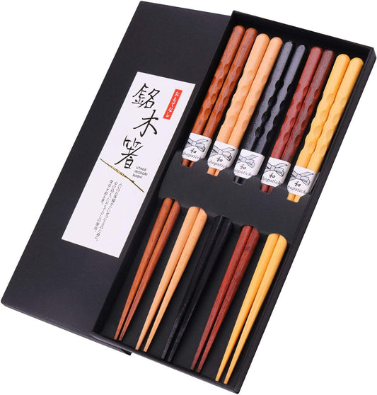 Reusable Chopsticks Japanese Natural Wooden 5 Pairs Classic Style Lightweight Hand-Carved Safe Chop Sticks 8.8 Inch/22.5Cm Gift Set